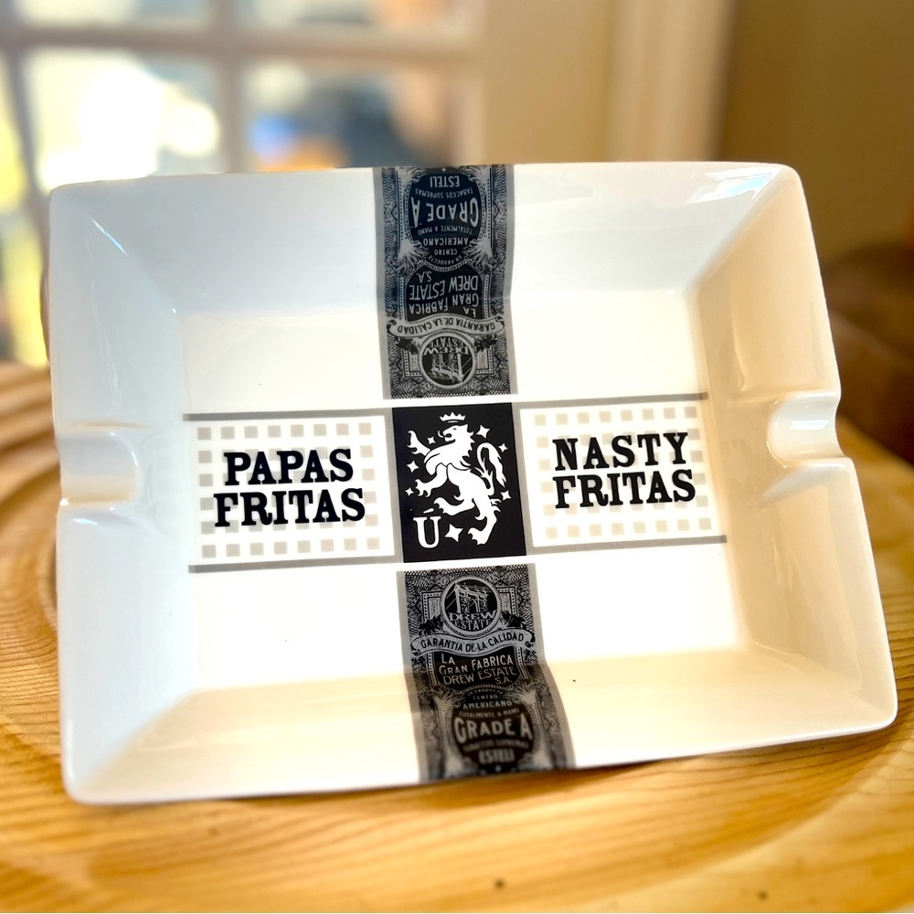 White and Navy Liga Privada Ashtray
